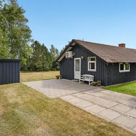 Folki - 250m From The Sea In Ne Jutland By Interhome Storvorde